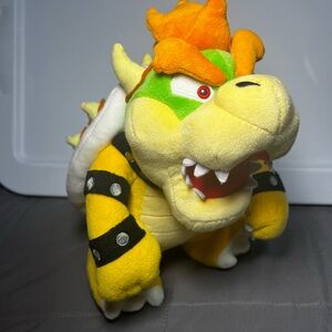 Nintendo Bowser Super Mario Bros Bowser 10" Koopa Stuffed Plush Toy 2017
